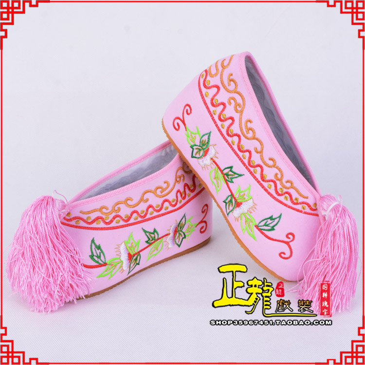 南浔花旦鞋女绣花彩鞋 舒适款草花内高彩鞋